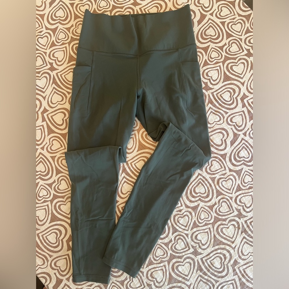 Athleta | Salutation Stash Tight | Size Small Petite
